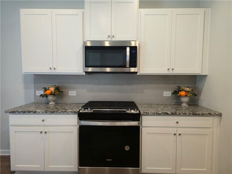 Furnished interior view inside a new home in , Grayson (Image 6).