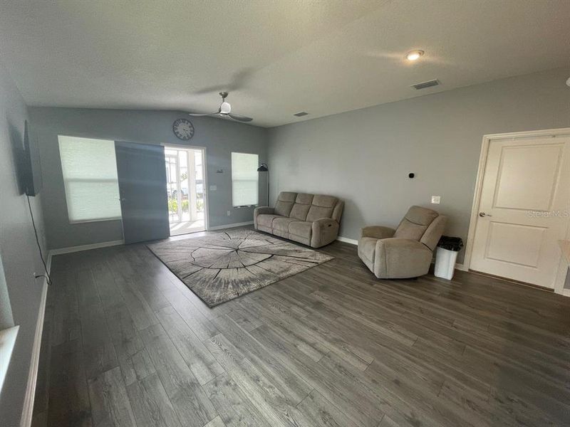 Image 62 of a home in .