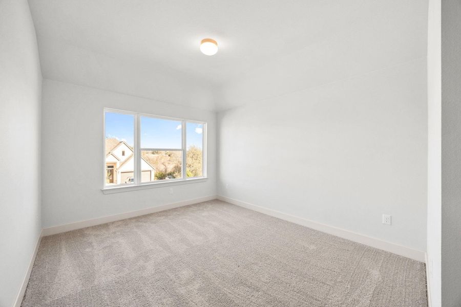 Spacious, unfurnished interior of a new home in Nolina, Georgetown (Image 31).