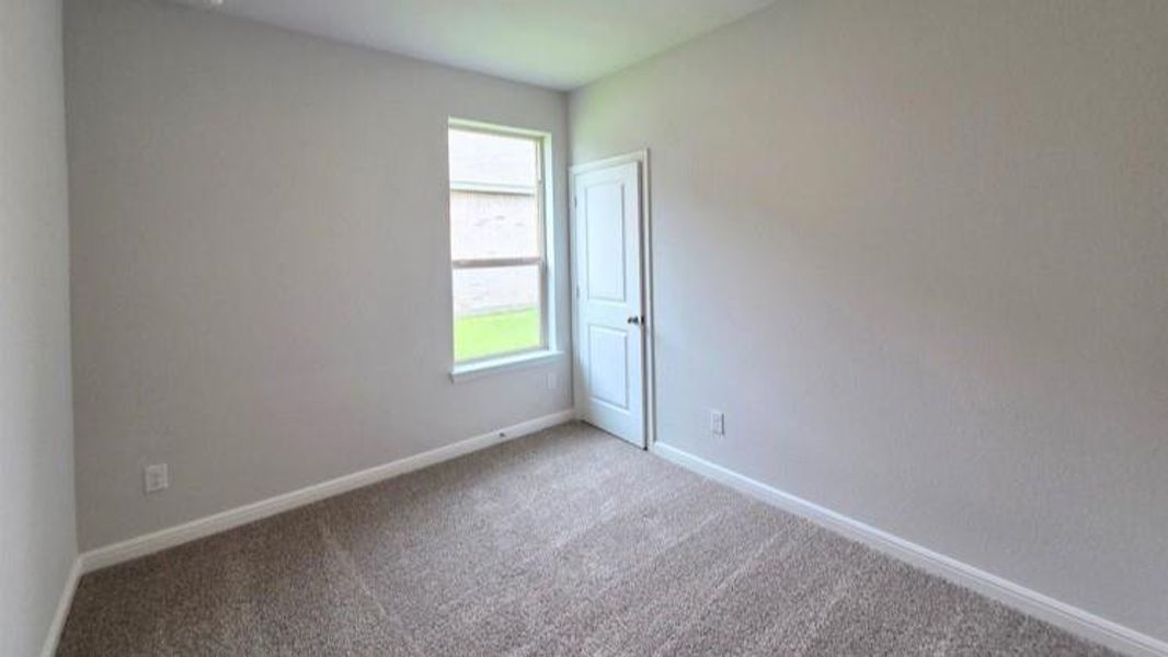Spacious, unfurnished interior of a new home in Vista Point, Grandview (Image 8). Spacious, unfurnished interior of a new home in Vista Point, Grandview (Image 8).
