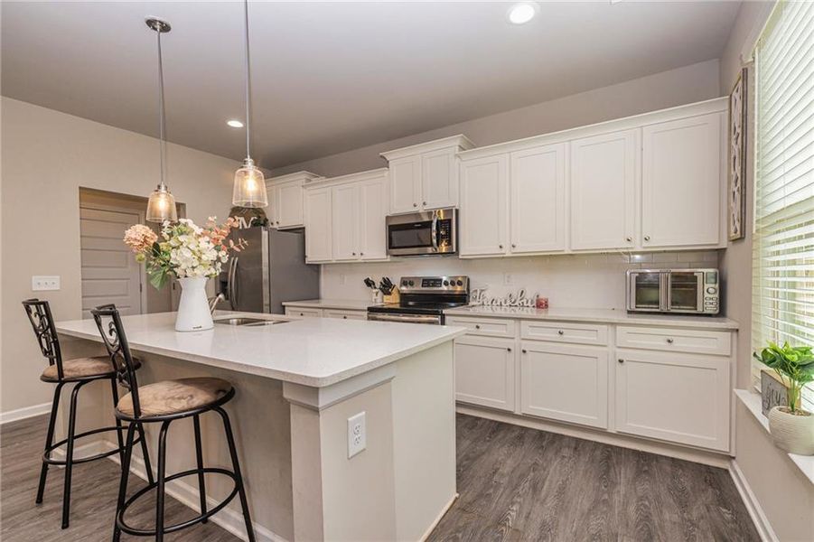 Furnished interior view inside a new home in Vineyard Park, Griffin (Image 6). Furnished interior view inside a new home in Vineyard Park, Griffin (Image 6).