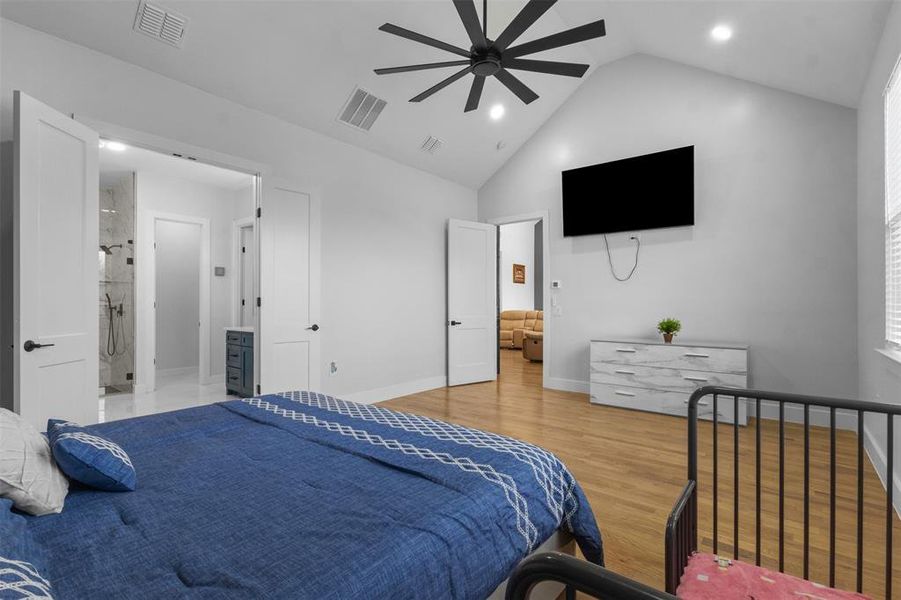 Furnished interior view inside a new home in , Farmersville (Image 9).