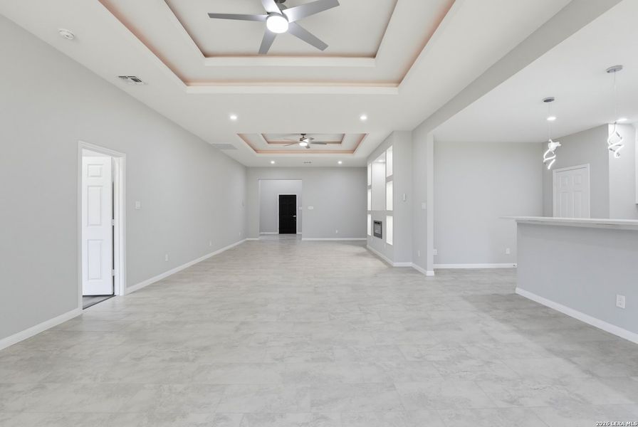 Spacious, unfurnished interior of a new home in , Spring Branch (Image 23).