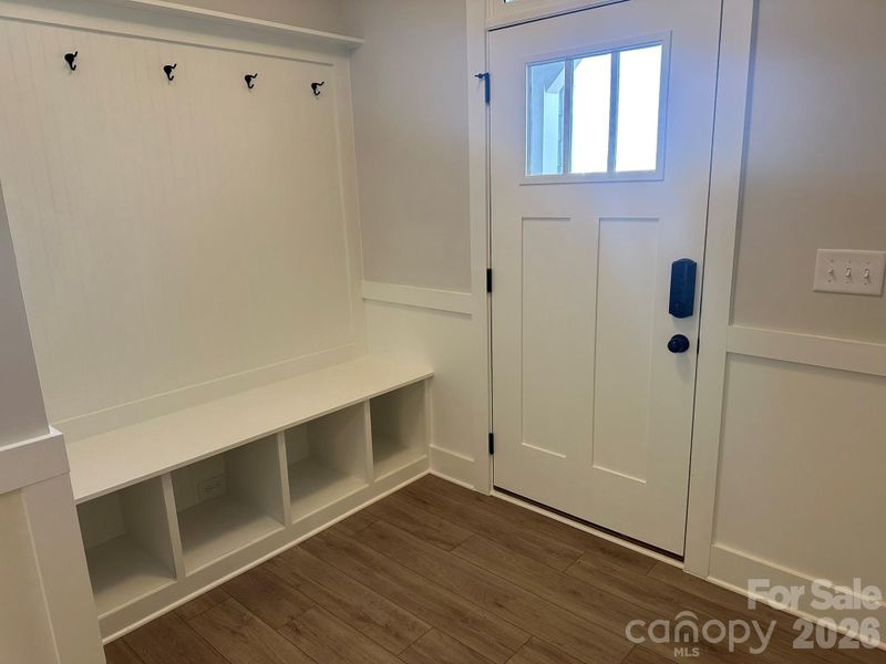 Spacious, unfurnished interior of a new home in Blythe Mill Townhomes, Waxhaw (Image 8). Spacious, unfurnished interior of a new home in Blythe Mill Townhomes, Waxhaw (Image 8).