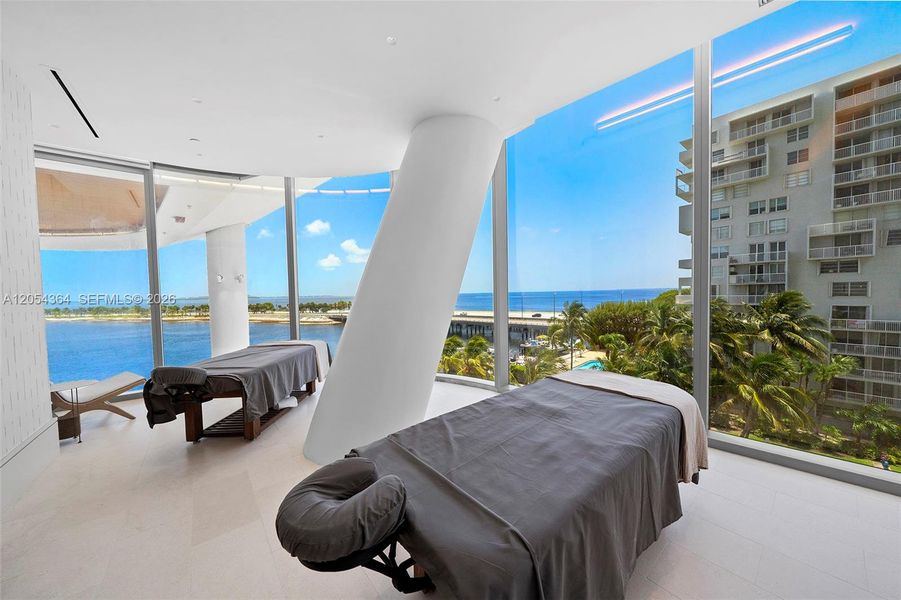 Condo located in Miami, FL showcasing its design and architecture (Image 22). Condo located in Miami, FL showcasing its design and architecture (Image 22).
