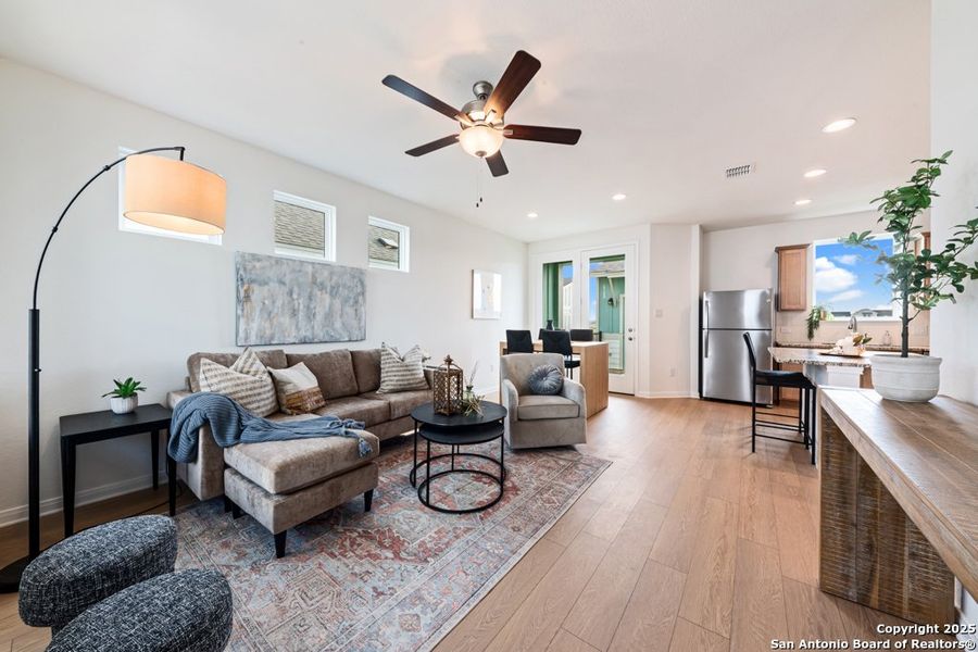 Furnished interior view inside a new home in , New Braunfels (Image 6).