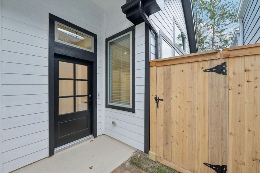 Exterior details and patio area of a home in Kresston, Montgomery (Image 24). Exterior details and patio area of a home in Kresston, Montgomery (Image 24).