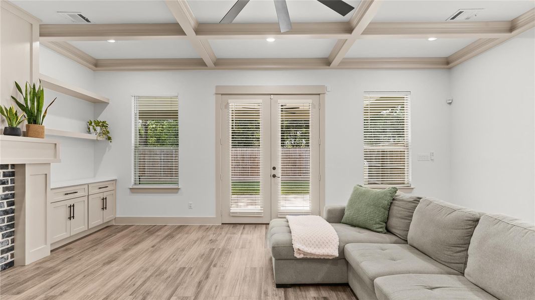 Furnished interior view inside a new home in , Tomball (Image 19).