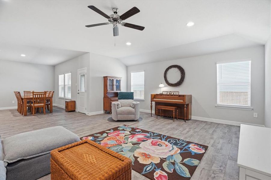 Furnished interior view inside a new home in Sandstone Estates, Granbury (Image 11).