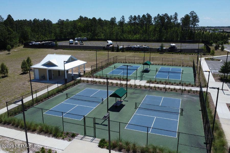 Community amenities in Cross Creek Express, Green Cove Springs (Image 42).