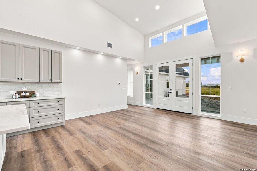 Spacious, unfurnished interior of a new home in , Bandera (Image 35). Spacious, unfurnished interior of a new home in , Bandera (Image 35).