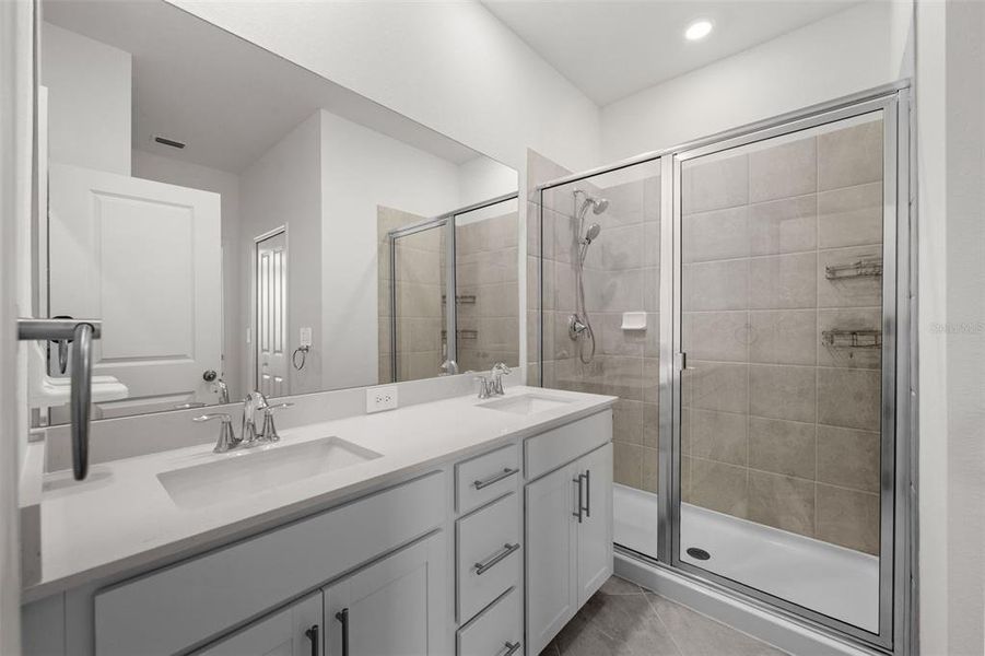 Furnished interior view inside a new home in Tuckers Cove, Punta Gorda (Image 21). Furnished interior view inside a new home in Tuckers Cove, Punta Gorda (Image 21).