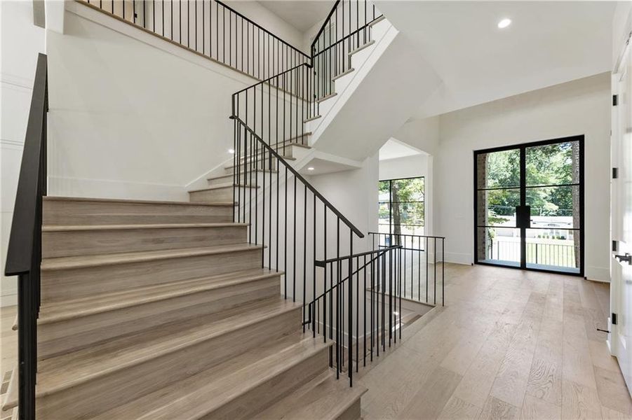 Spacious, unfurnished interior of a new home in , Atlanta (Image 21). Spacious, unfurnished interior of a new home in , Atlanta (Image 21).