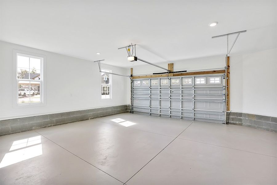 Bar Harbour I, Garage