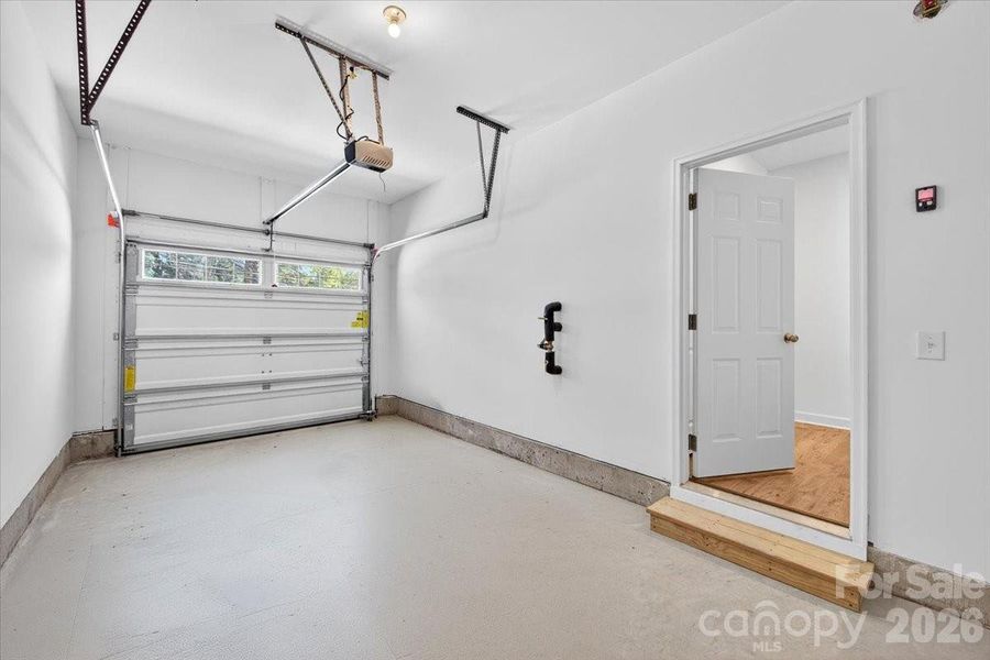 Spacious, unfurnished interior of a new home in , Charlotte (Image 21).