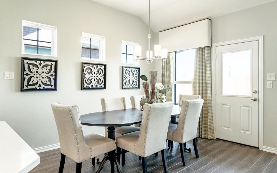 Furnished interior view inside a new home in Martha's Vineyard, Alvin (Image 27).