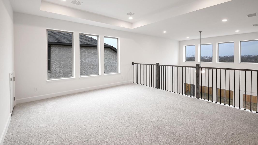 Spacious, unfurnished interior of a new home in Crosswinds, Kyle (Image 32).