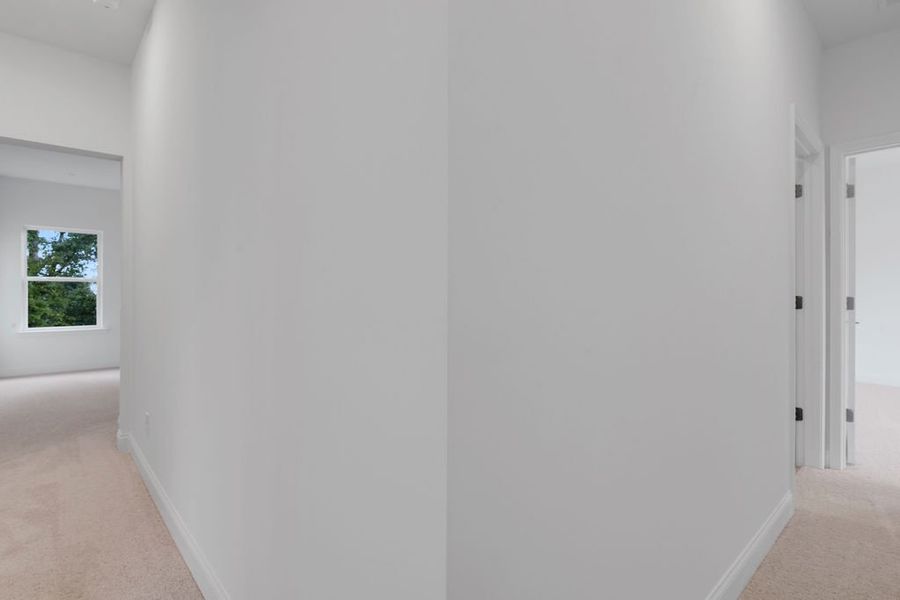 Representative unfurnished interior of a home built from the Canton by UnionMain Homes in Three Rivers, Rome (Image 17).