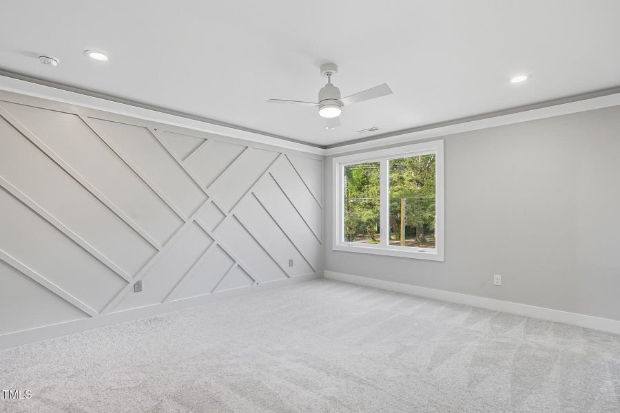 304 King Charles Unit 1-84 304 King Charles Unit 1-84