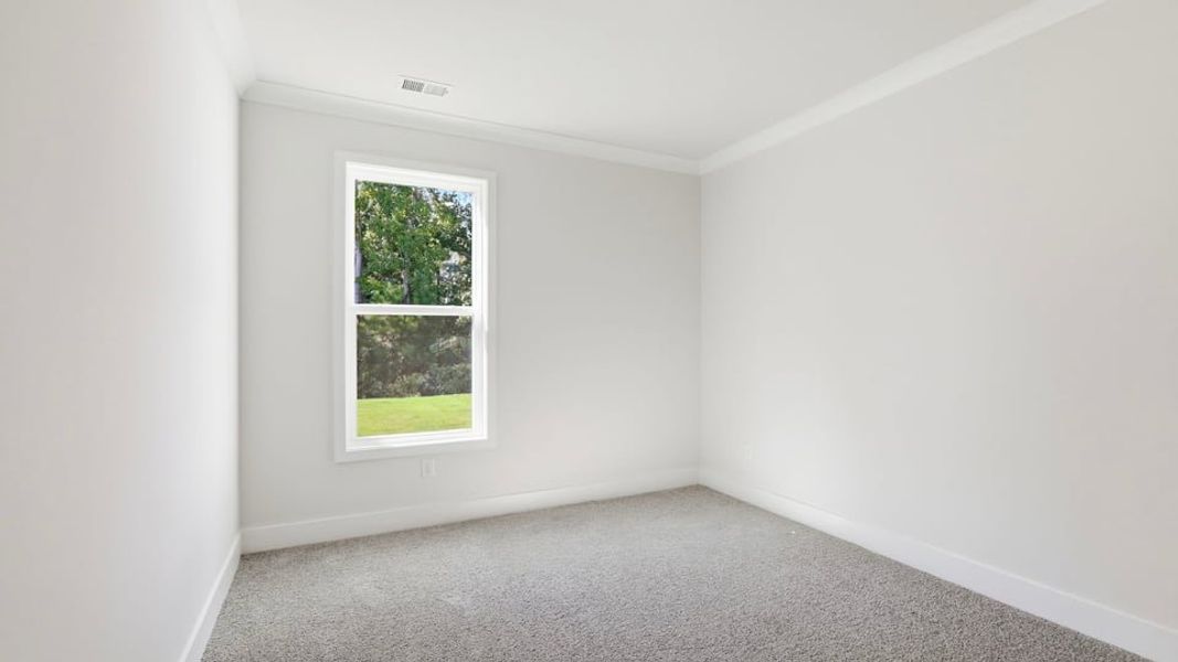 Spacious, unfurnished interior of a new home in Seven Oaks, Greenwood (Image 24).