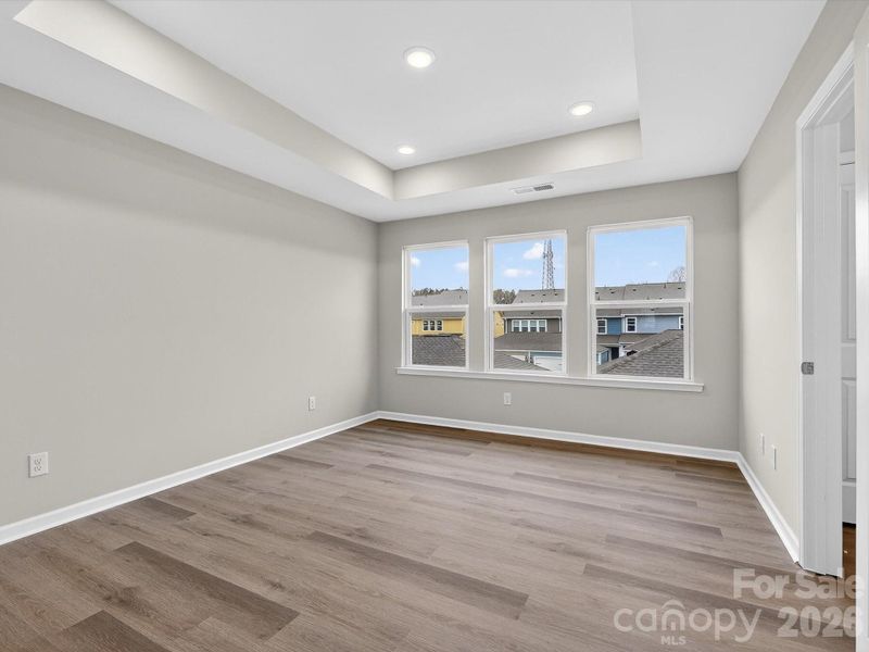 Spacious, unfurnished interior of a new home in North Creek Village, Huntersville (Image 28).