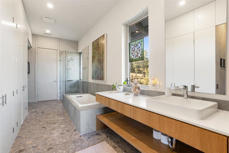 Furnished interior view inside a new home in , Burnet (Image 5).