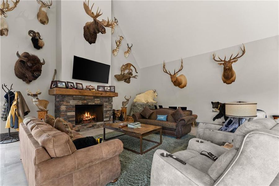 Furnished interior view inside a new home in , Jefferson (Image 77).