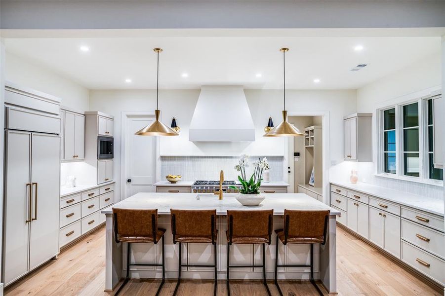 Furnished interior view inside a new home in , Dallas (Image 26). Furnished interior view inside a new home in , Dallas (Image 26).