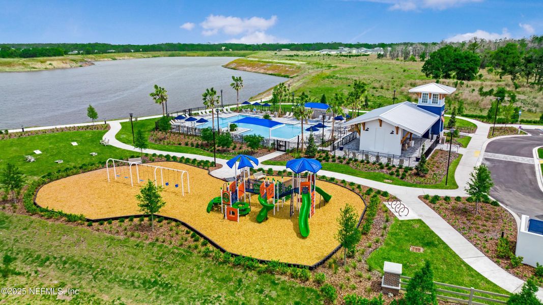 Community amenities in Lakes at Bella Lago, Green Cove Springs (Image 5).