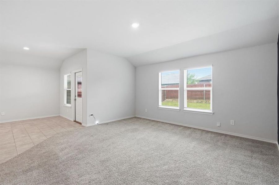 Spacious, unfurnished interior of a new home in , Fort Worth (Image 22).