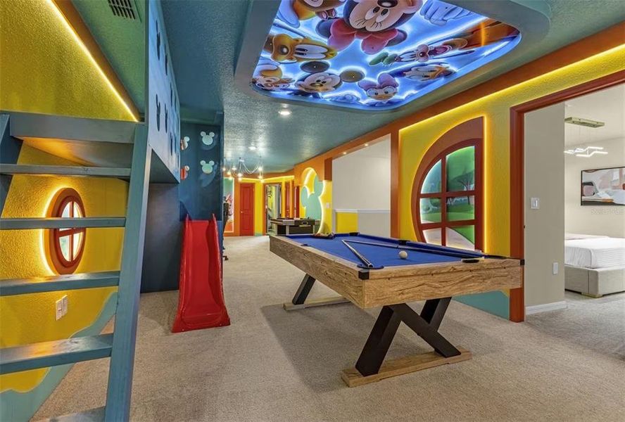 Furnished interior view inside a new home in , Davenport (Image 34).