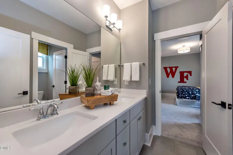 Low_Resolution_JPG-AVRD_0121_00-Branford