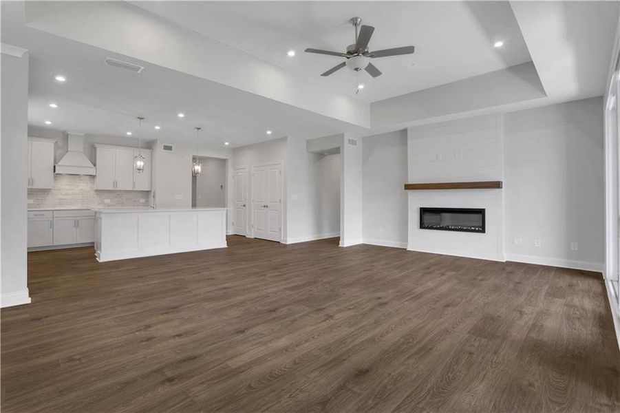 Spacious, unfurnished interior of a new home in Gatherings® at GreenHouse, Marietta (Image 12).