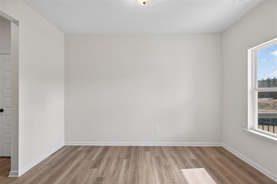 Spacious, unfurnished interior of a new home in Allen Manor, Hoschton (Image 28).