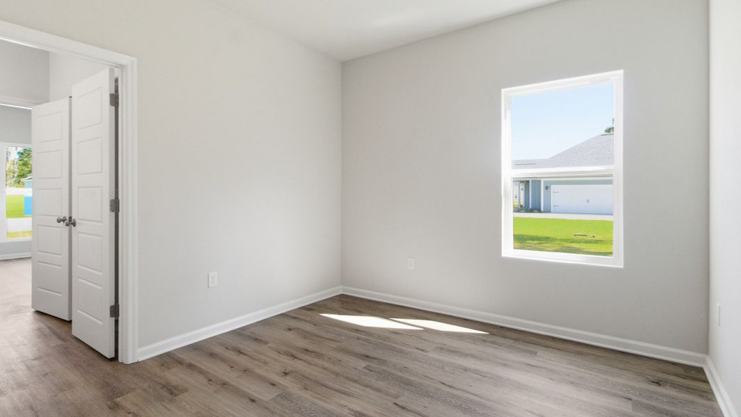 Spacious, unfurnished interior of a new home in Greystone, Crawfordville (Image 28).