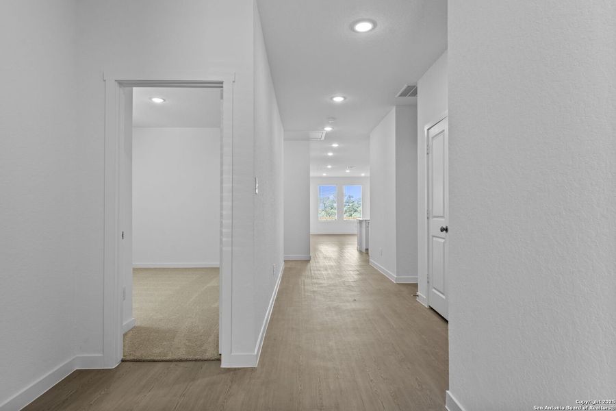 Spacious, unfurnished interior of a new home in Hidden Trails: Coastline Collection, Bulverde (Image 23). Spacious, unfurnished interior of a new home in Hidden Trails: Coastline Collection, Bulverde (Image 23).