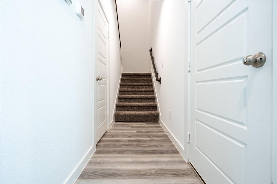 Spacious, unfurnished interior of a new home in City Gate, Houston (Image 26).