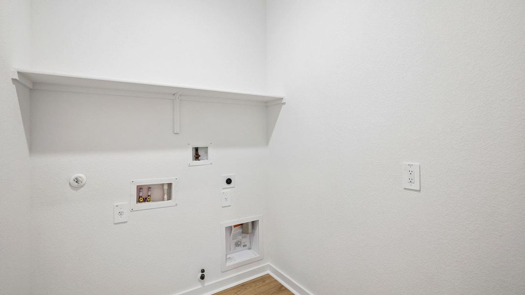 Spacious, unfurnished interior of a new home in Rosenbusch Ranch, Leander (Image 33). Spacious, unfurnished interior of a new home in Rosenbusch Ranch, Leander (Image 33).