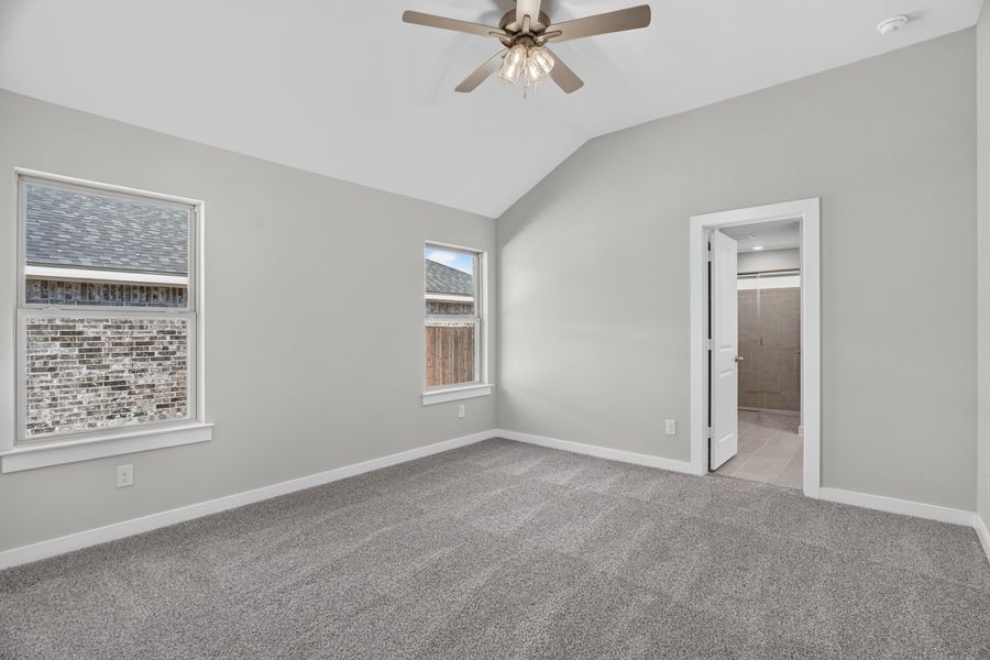 Spacious, unfurnished interior of a new home in Craftsman's Corner, Cleburne (Image 37).