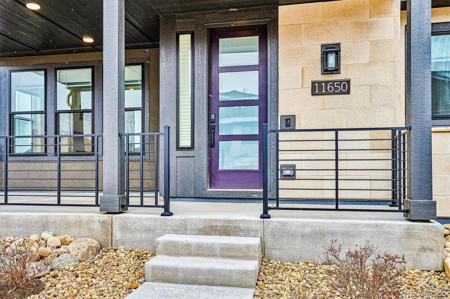 Front porch w/outdoor relaxation space Front porch w/outdoor relaxation space