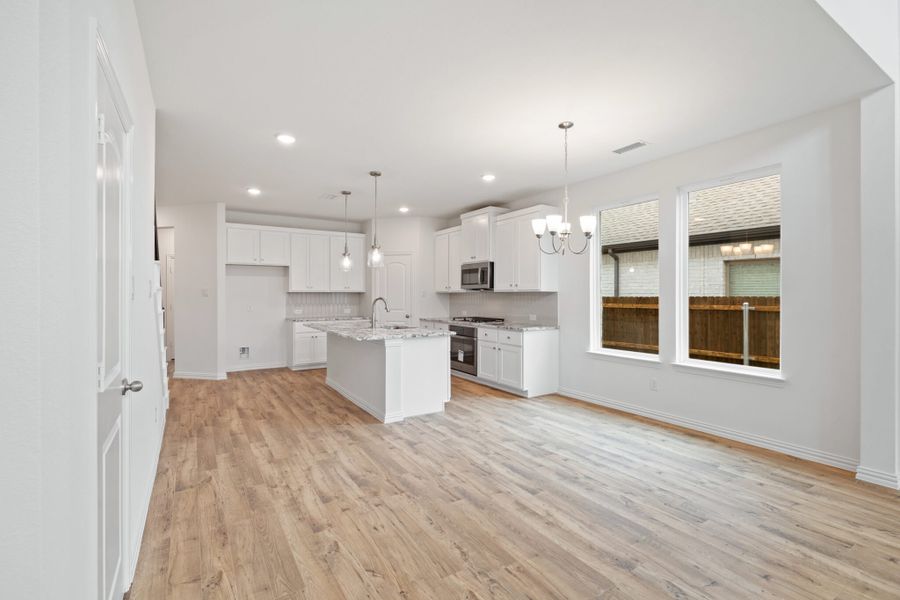 Spacious, unfurnished interior of a new home in Elevon, Lavon (Image 23). Spacious, unfurnished interior of a new home in Elevon, Lavon (Image 23).