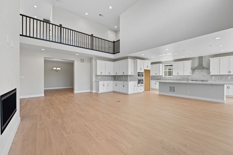 Spacious, unfurnished interior of a new home in Macanta Destination Collection, Castle Rock (Image 14).