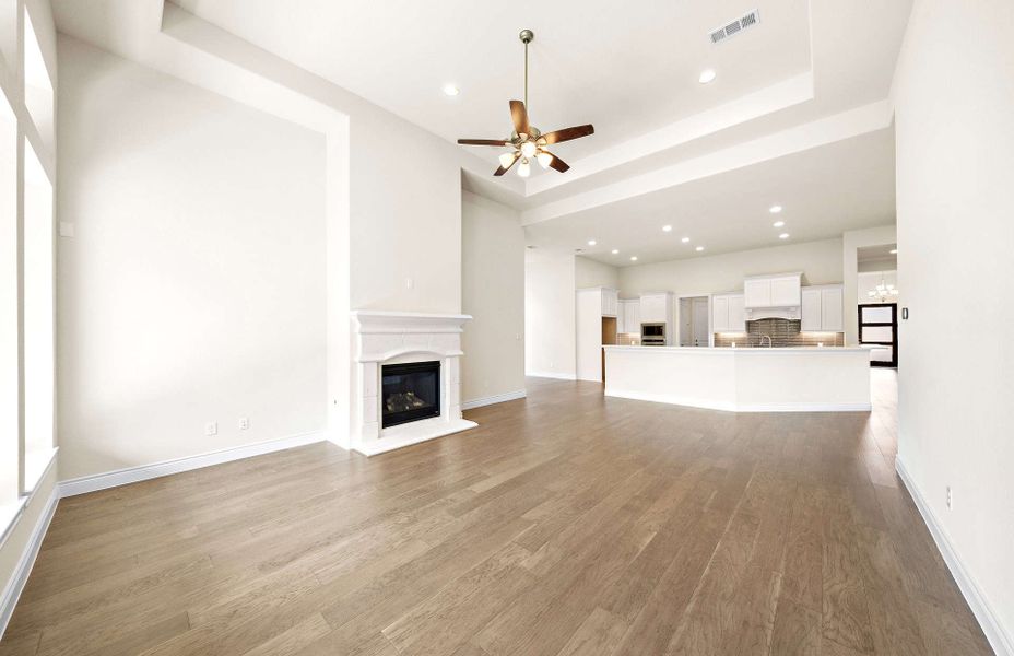 Representative unfurnished interior of a home built from the 3030AU by Ravenna Homes in Audubon 60′, Magnolia (Image 30).