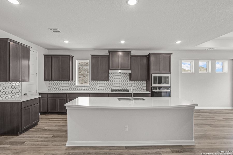 Furnished interior view inside a new home in Mayfair 50', New Braunfels (Image 10).