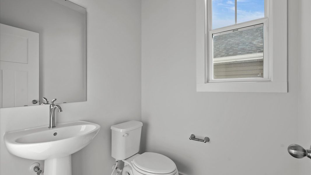 Furnished interior view inside a new home in Fox Hollow, Spartanburg (Image 7).