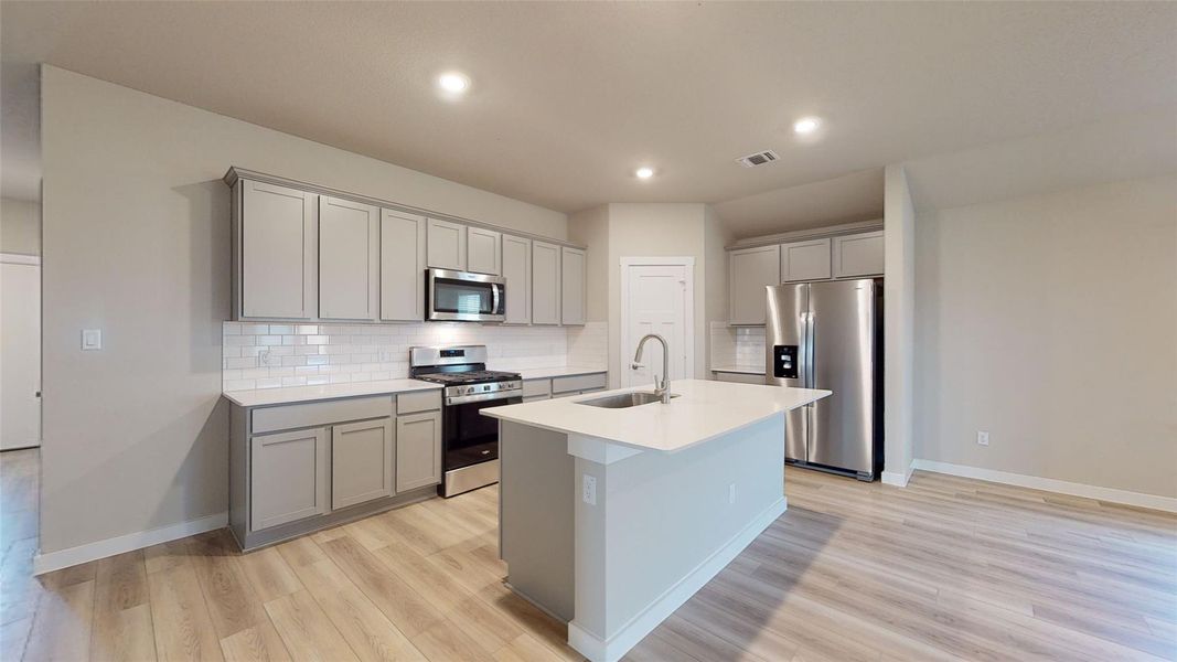 Furnished interior view inside a new home in Yowell Ranch, Killeen (Image 13).