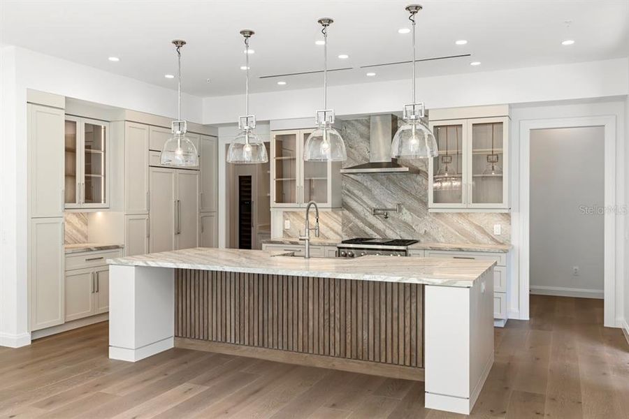 Furnished interior view inside a new home in , Orlando (Image 10).