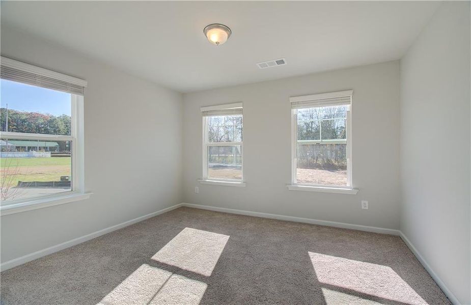 Spacious, unfurnished interior of a new home in Auburn Ridge, Riverdale (Image 13).