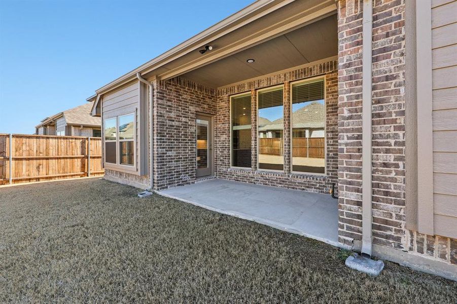 Exterior details and patio area of a home in ArrowBrooke, Aubrey (Image 3). Exterior details and patio area of a home in ArrowBrooke, Aubrey (Image 3).
