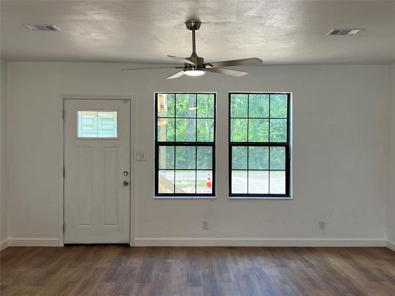 Lot's of lite and space Lot's of lite and space